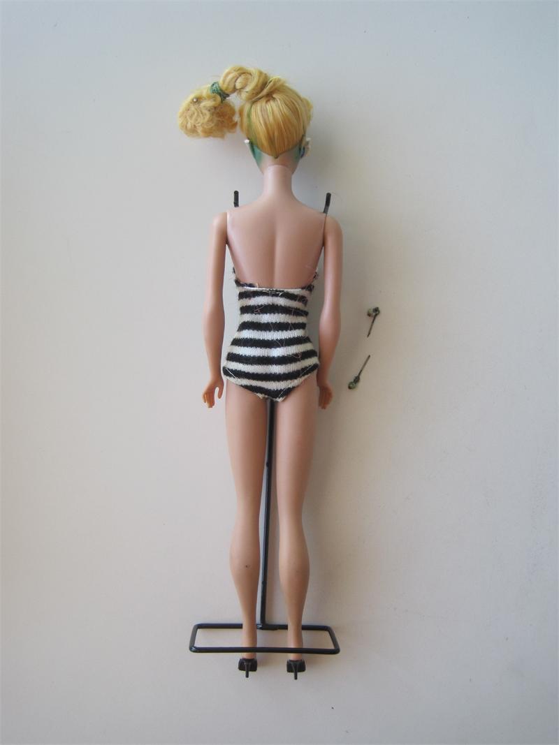 1959 Mattel 850 Blonde Pony Tail Barbie Teen Age Fashion Model Doll